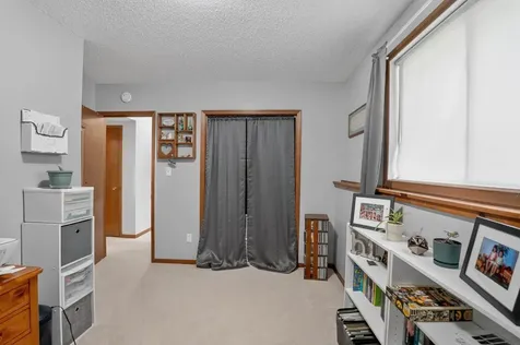 3923 Del Matro Road Waterloo IA 50701