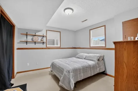3923 Del Matro Road Waterloo IA 50701