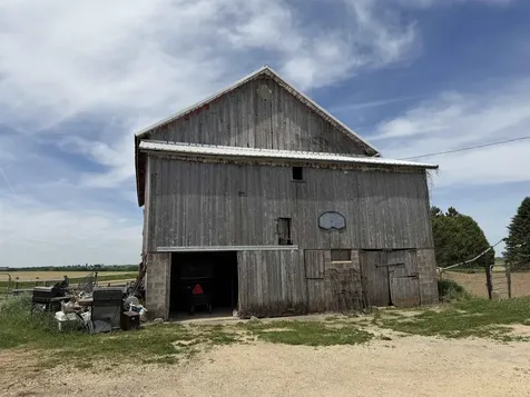 110 Suttle Creek Road Monona IA 52159