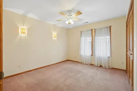 5309-5311 Blue Bonnet Drive Waterloo IA 50702
