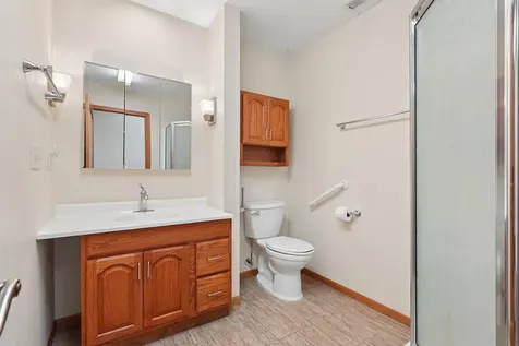 5309-5311 Blue Bonnet Drive Waterloo IA 50702