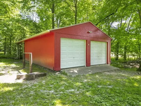 1323 195th Street Waverly IA 50677