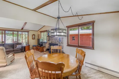 1323 195th Street Waverly IA 50677