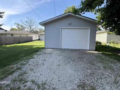 1107 4th Avenue Ackley IA 50601
