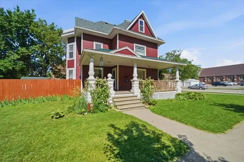 523 Main Iowa Falls IA 50126