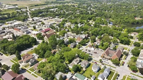 523 Main Iowa Falls IA 50126