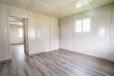 220 Forest Avenue Waterloo IA 50702
