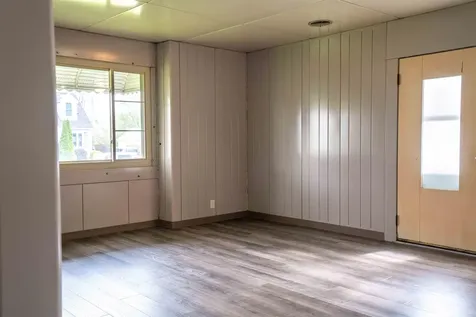 220 Forest Avenue Waterloo IA 50702