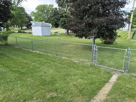 28 9th Avenue SE Oelwein IA 50662