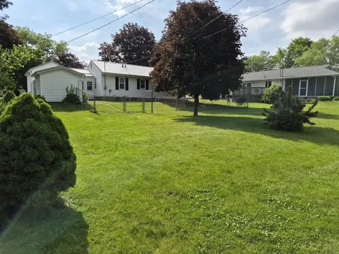 28 9th Avenue SE Oelwein IA 50662