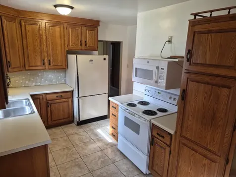 28 9th Avenue SE Oelwein IA 50662