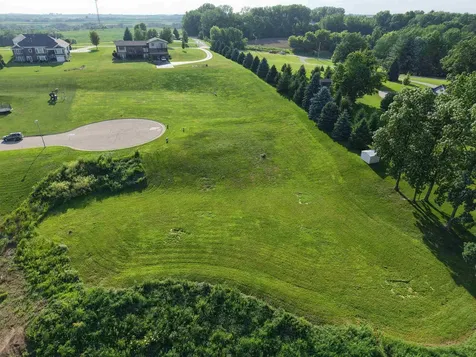 137 Royal Oaks Court Guttenberg IA 52052