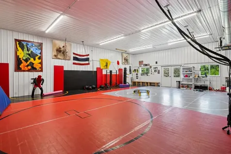106 NE 12th Street Waverly IA 50677