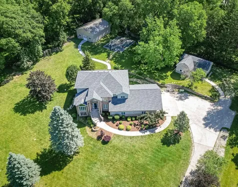 106 NE 12th Street Waverly IA 50677