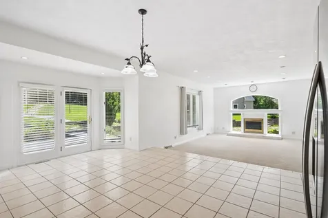 106 NE 12th Street Waverly IA 50677