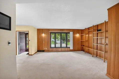 1720 Belle Avenue Cedar Falls IA 50613