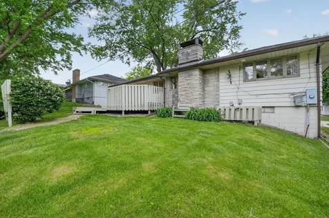 1720 Belle Avenue Cedar Falls IA 50613