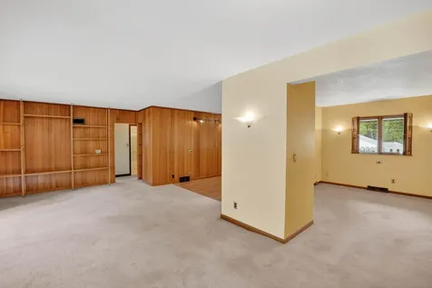 1720 Belle Avenue Cedar Falls IA 50613