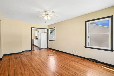 519 Kirkwood Avenue Waterloo IA 50701