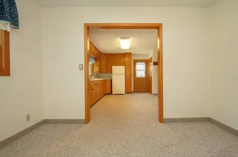 106 Park Avenue Charles City IA 50616