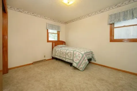 106 Park Avenue Charles City IA 50616