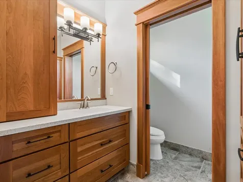 4039 10th Street Marion IA 52302