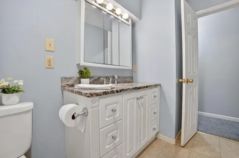 1548 Wakonda Drive Waterloo IA 50703