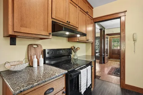 516 W 11th Street Cedar Falls IA 50613