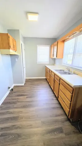 657 Dawson Waterloo IA 50703