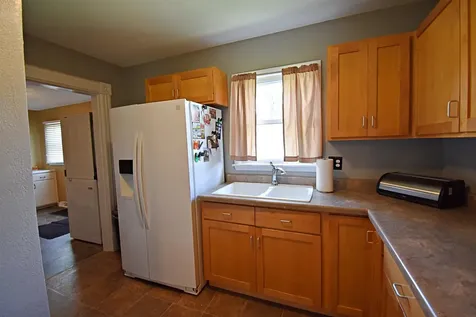 305 Hawley Street Jesup IA 50648