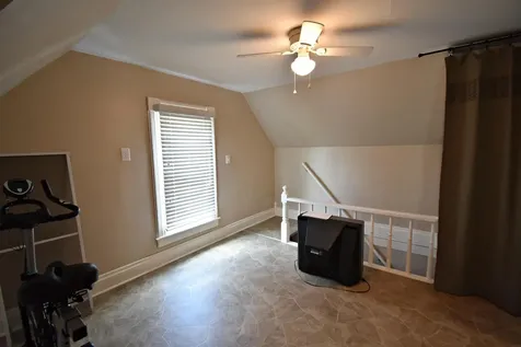 305 Hawley Street Jesup IA 50648