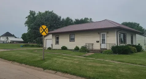 207 N West Street Monona IA 52159