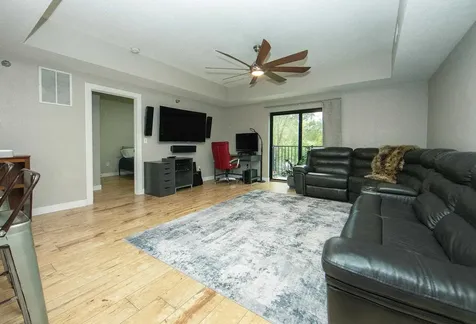 221 E 5th Street Cedar Falls IA 50613