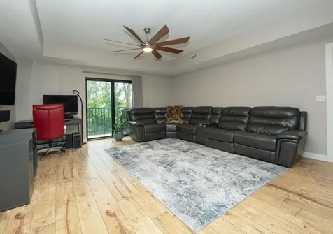221 E 5th Street Cedar Falls IA 50613