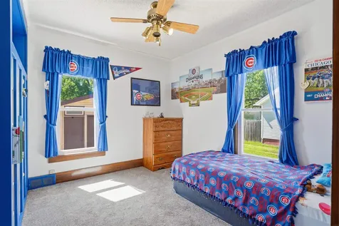 363 Indiana Street Waterloo IA 50703