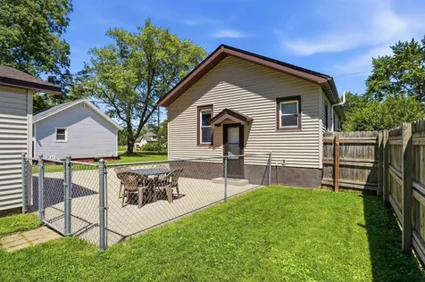363 Indiana Street Waterloo IA 50703