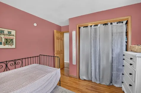 1503 Hammond Avenue Waterloo IA 50702