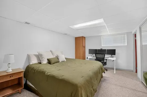 227 Spieker Road Waterloo IA 50701