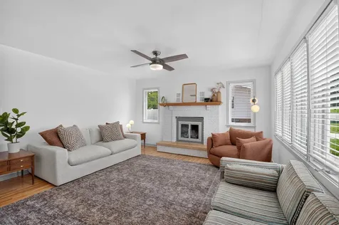 227 Spieker Road Waterloo IA 50701