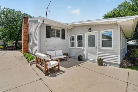 227 Spieker Road Waterloo IA 50701