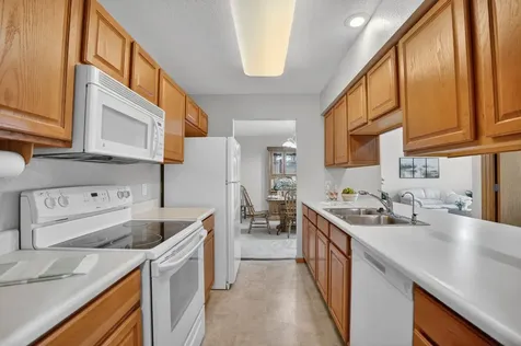 4305 Autumn Ridge Road Cedar Falls IA 50613