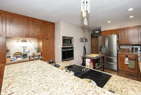 113 16th Street SW Waverly IA 50677