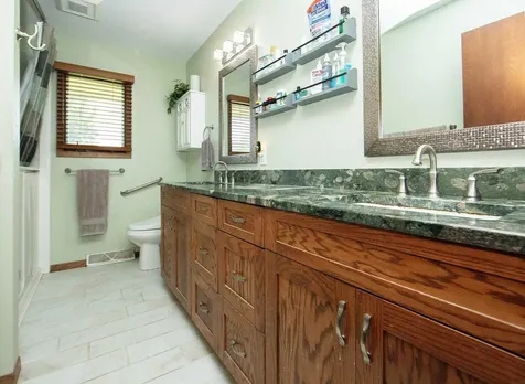 113 16th Street SW Waverly IA 50677