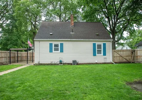 523 Archer Avenue Waterloo IA 50703
