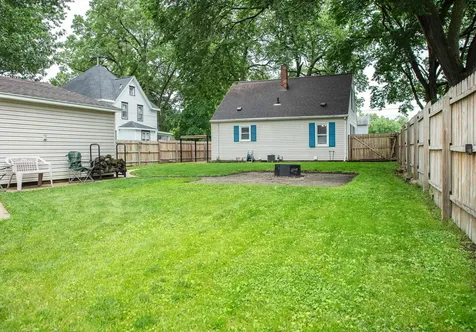 523 Archer Avenue Waterloo IA 50703