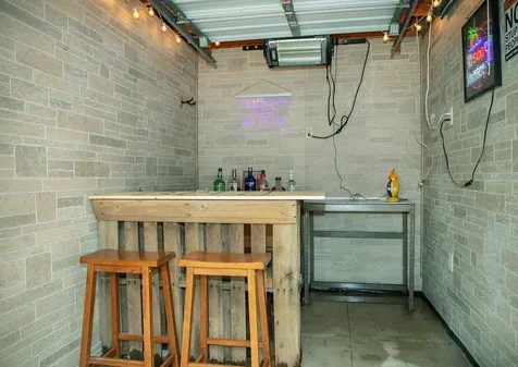 523 Archer Avenue Waterloo IA 50703