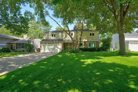 765 Prospect Boulevard Waterloo IA 50701
