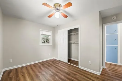 2708 Fairlane Avenue Waterloo IA 50702