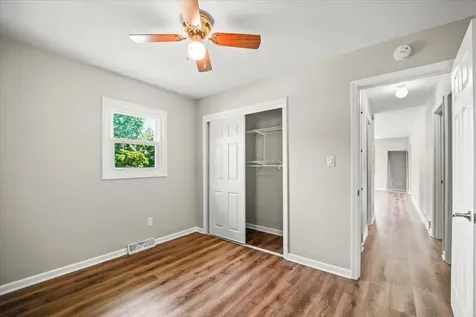 2708 Fairlane Avenue Waterloo IA 50702