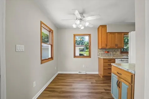 2708 Fairlane Avenue Waterloo IA 50702